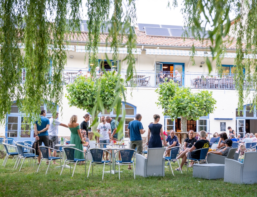 Séminaire en Drôme, Neaclub, jardin Les Lavandes