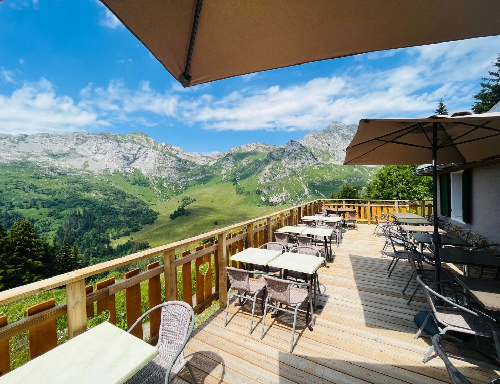 Team-building insolite, Neaclub, terrasse, chalet-refuge de Coutarse