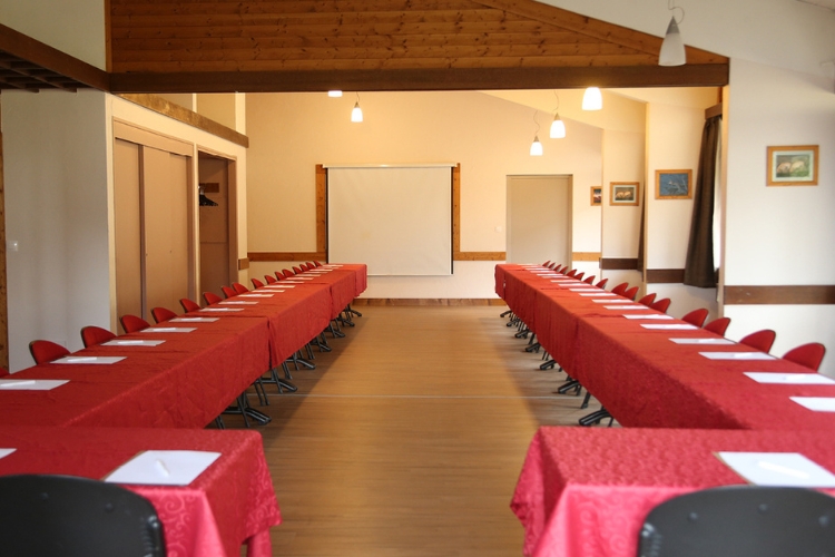 Séminaire à Annecy, Neaclub, installation d'une salle en U